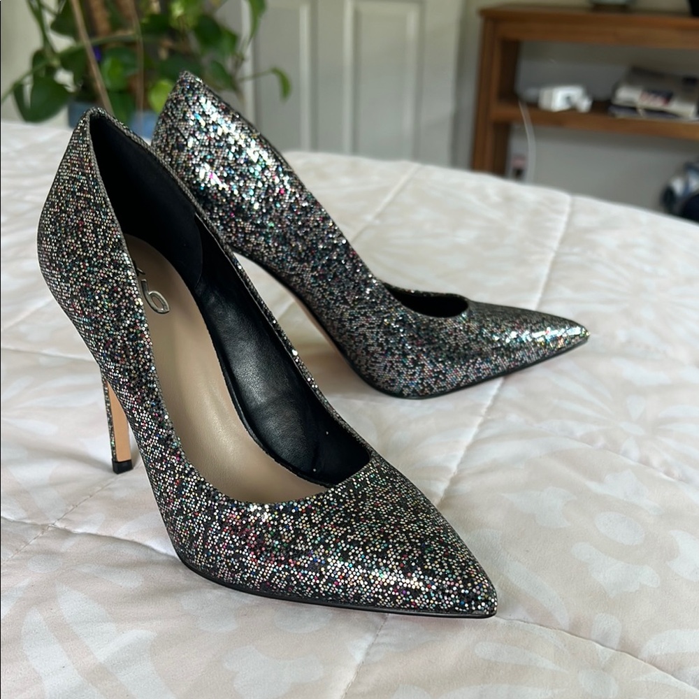 Glitter Pointed-Toe High Heels - Black Multi